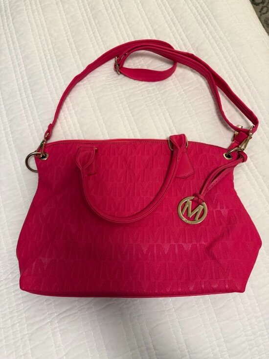 Michael Kors Handbags - Michael Kors Hot Pink Mia K Lucy Fuchsia Tote Purse Bag
